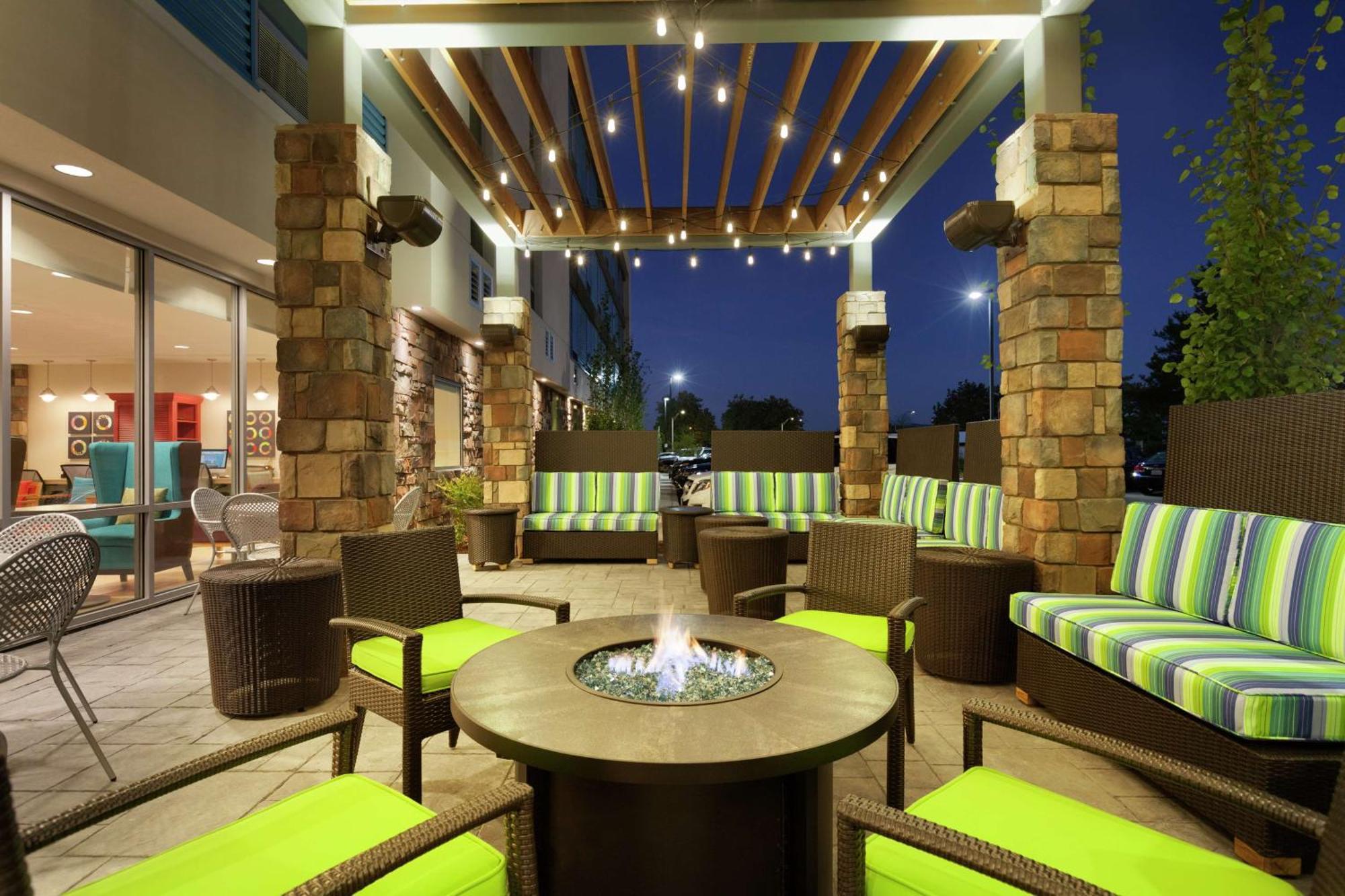 Home2 By Hilton Seattle Airport Hotel 3*